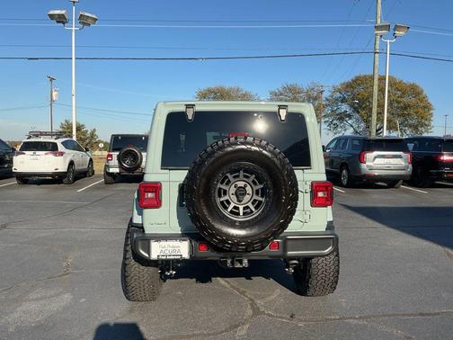 2023 Jeep Wrangler Altitude