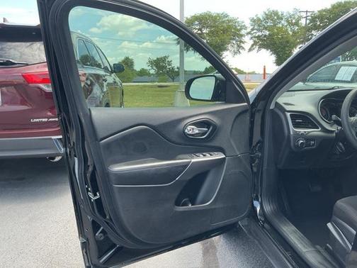 2021 Jeep Cherokee Latitude