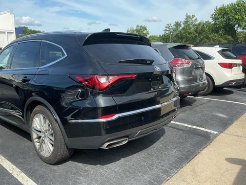 2023 Acura MDX Advance