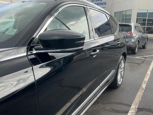 2023 Acura MDX Advance