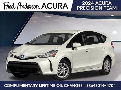 2017 Toyota Prius v Five