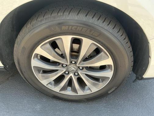 2016 Acura MDX 3.5L AcuraWatch Plus Package