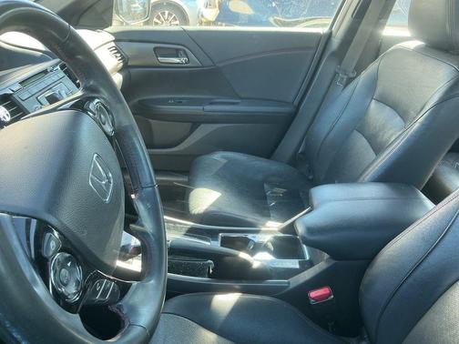 2017 Honda Accord Sport SE