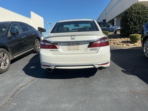 2017 Honda Accord Sport SE