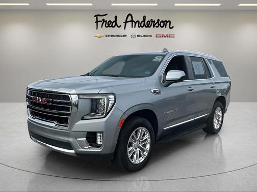 2024 GMC Yukon SLT