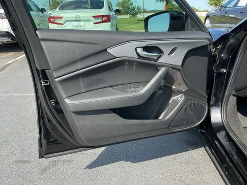 2025 Acura TLX Technology
