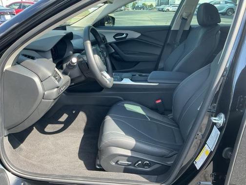 2025 Acura TLX Technology