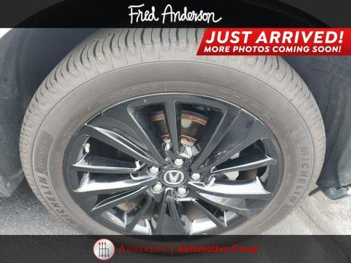 2017 Acura MDX 3.5L w/Advance Package
