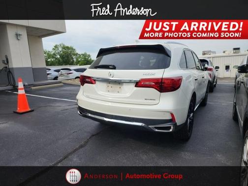2017 Acura MDX 3.5L w/Advance Package