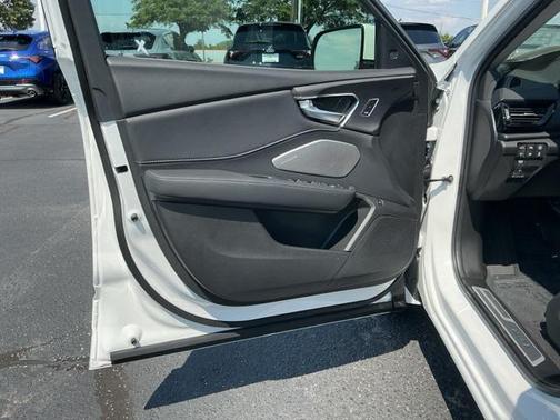 2025 Acura RDX Advance Package