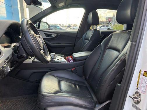 2019 Audi Q7 45 Premium Plus
