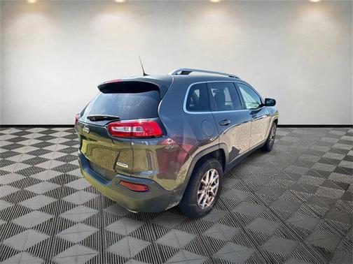 2018 Jeep Cherokee Latitude Plus
