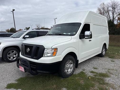 2021 Nissan NV Cargo NV3500 HD S V8