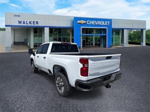 2025 Chevrolet Silverado 2500 Custom