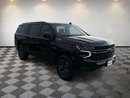 Black 2022 Chevrolet Suburban 4WD Z71