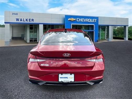 2021 Hyundai ELANTRA SEL