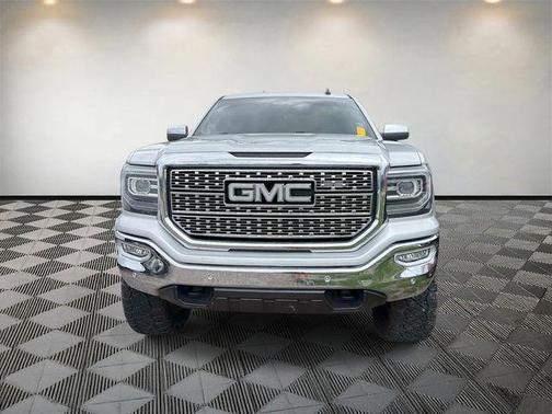 Quicksilver Metallic 2017 GMC Sierra 1500 SLT