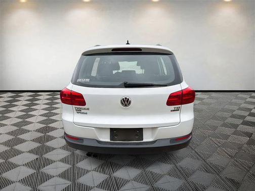 2017 Volkswagen Tiguan 2.0T S 4MOTION