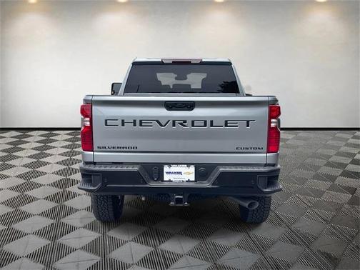 2025 Chevrolet Silverado 2500 Custom