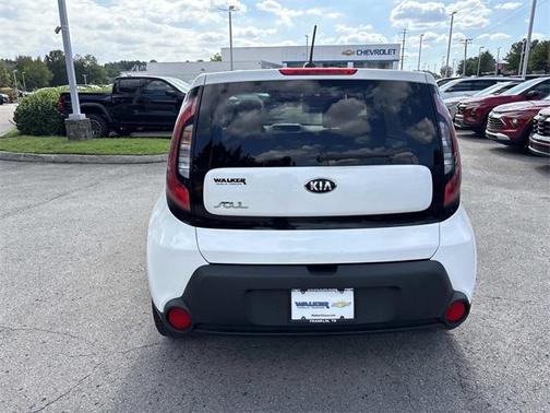 2016 Kia Soul Base