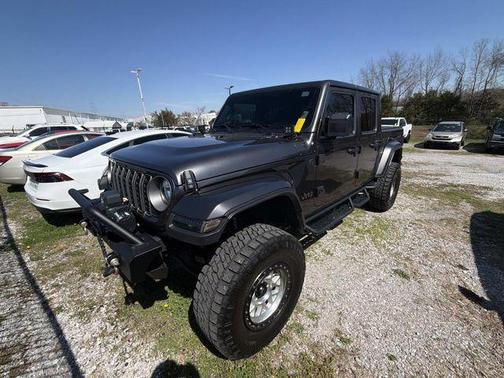 2025 Jeep Gladiator Nighthawk