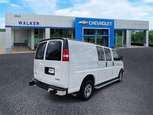 2023 GMC Savana 2500 Work Van