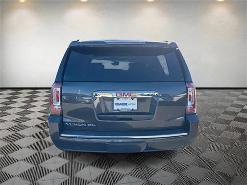 2017 GMC Yukon XL Denali