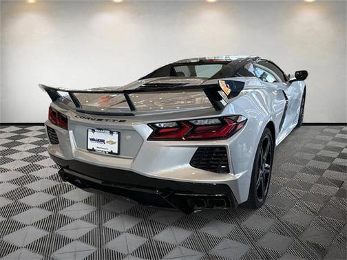 2026 Chevrolet Corvette Stingray w/2LT