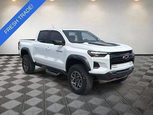Summit White 2023 Chevrolet Colorado ZR2