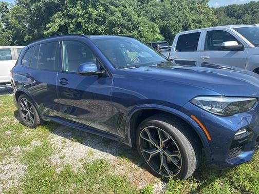 2021 BMW X5 M50i