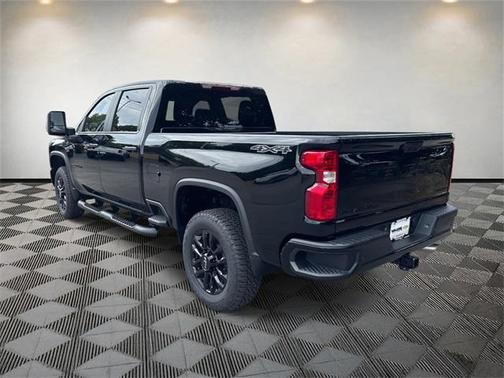 2025 Chevrolet Silverado 2500 Custom