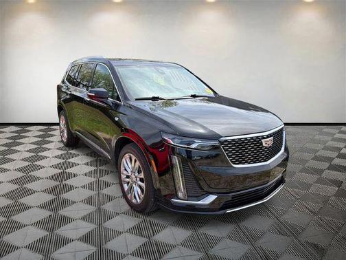 Stellar Black Metallic 2024 Cadillac XT6 Premium Luxury AWD