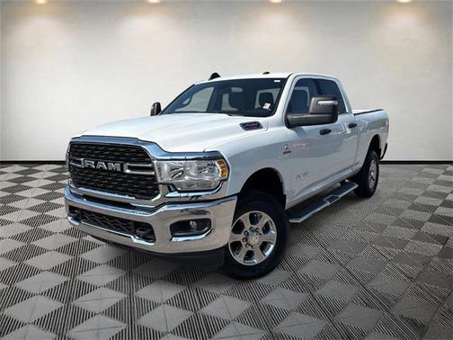 2023 RAM 2500 Big Horn Crew Cab 4x4 6'4' Box