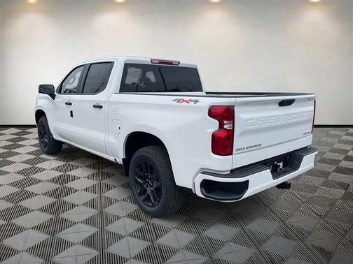 Summit White 2026 Chevrolet Silverado 1500 Custom