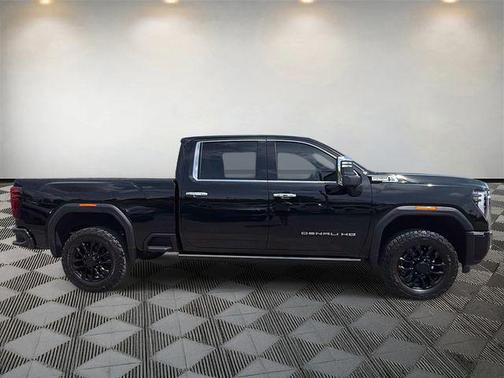 Onyx Black 2024 GMC Sierra 2500 Denali