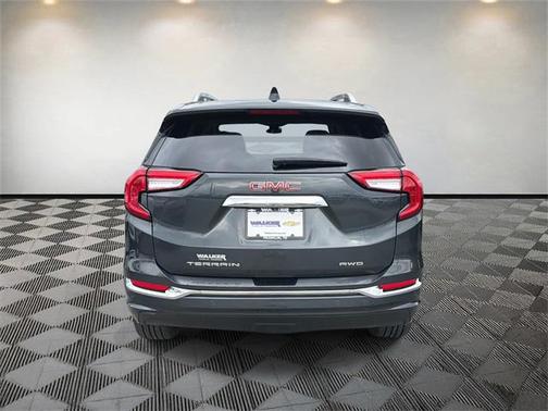 2022 GMC Terrain Denali