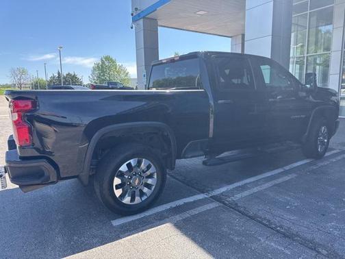 2024 Chevrolet Silverado 2500 Custom