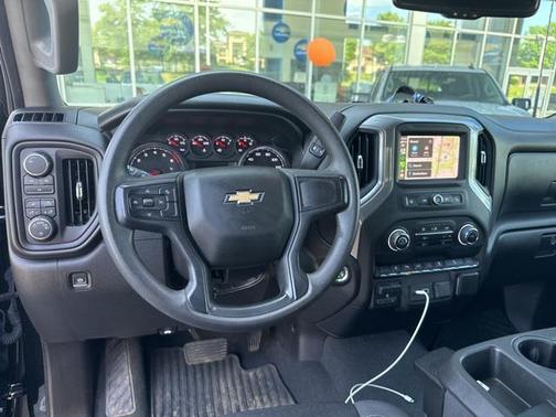 2024 Chevrolet Silverado 2500 Custom