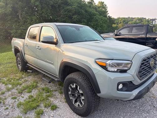 2022 Toyota Tacoma TRD Off Road