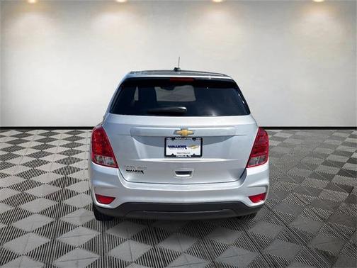 2022 Chevrolet Trax LS