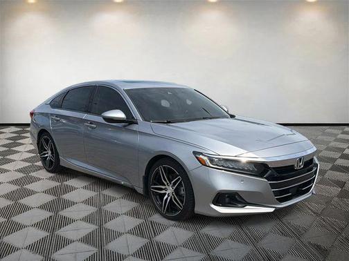 Lunar Silver Metallic 2021 Honda Accord Touring 2.0T
