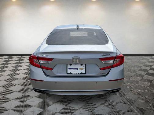 Lunar Silver Metallic 2021 Honda Accord Touring 2.0T