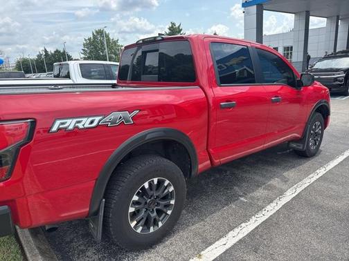 2022 Nissan Titan PRO-4X