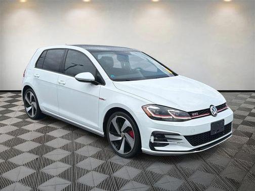 Pure White 2020 Volkswagen Golf GTI 2.0T SE DSG