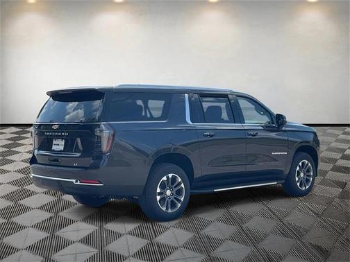 2025 Chevrolet Suburban LT