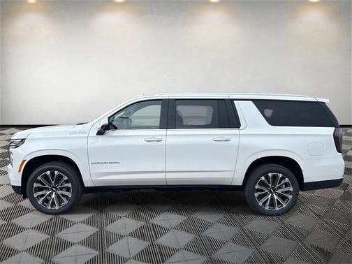 2025 Chevrolet Suburban 4WD High Country