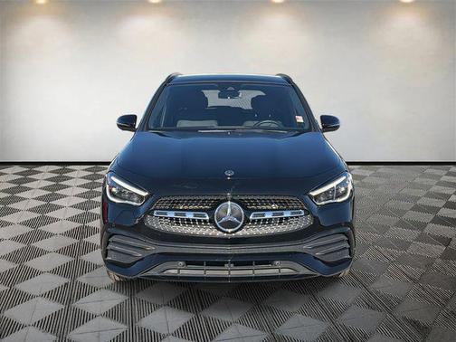 2021 Mercedes-Benz GLA 250 Base 4MATIC