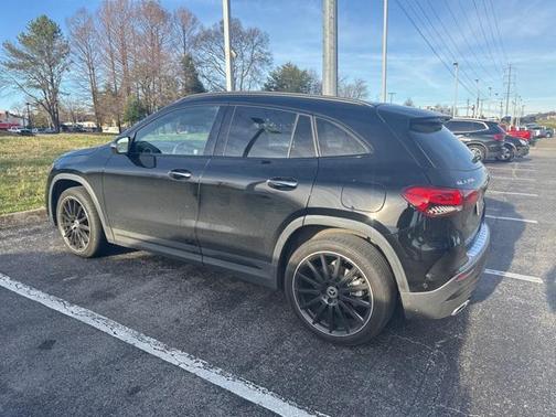 2021 Mercedes-Benz GLA 250 Base 4MATIC