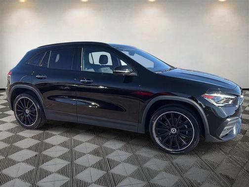 2021 Mercedes-Benz GLA 250 Base 4MATIC