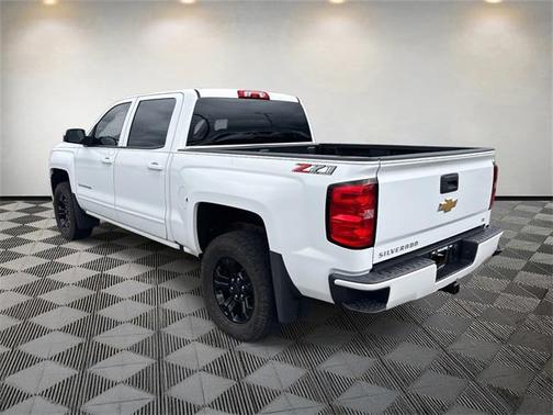 2018 Chevrolet Silverado 1500 2LT